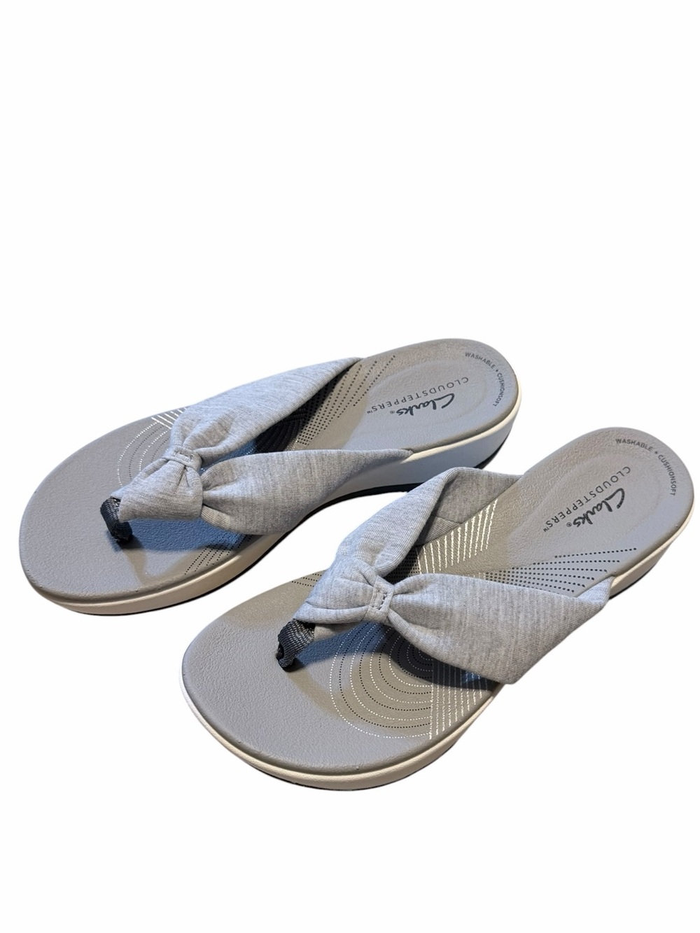 🌼🌟NIB Clarks Cloudsteppers Gray Knotted Thong Sandals - Picture 2 of 12
